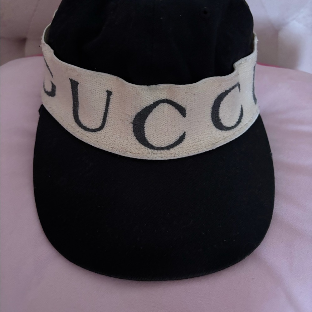 Gucci Black and Cream Cap